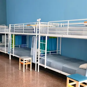 Hostel Manena, Cenova